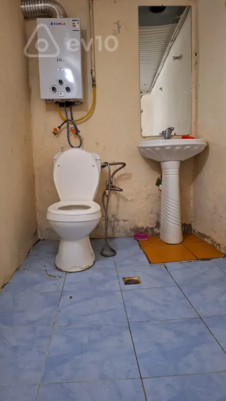 Kirayə verilir 3 otaqlı həyət evi 65 m²