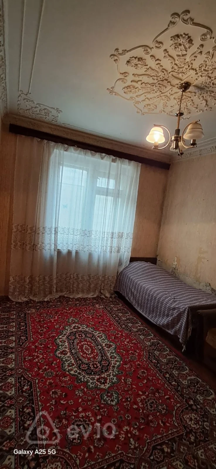 Satılır 3 otaqlı köhnə tikili 80 m²