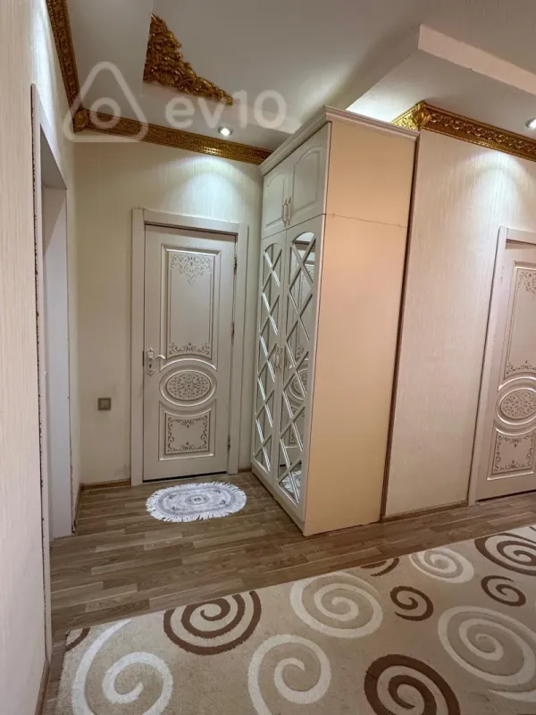 Satılır 3 otaqlı həyət evi 120 m²