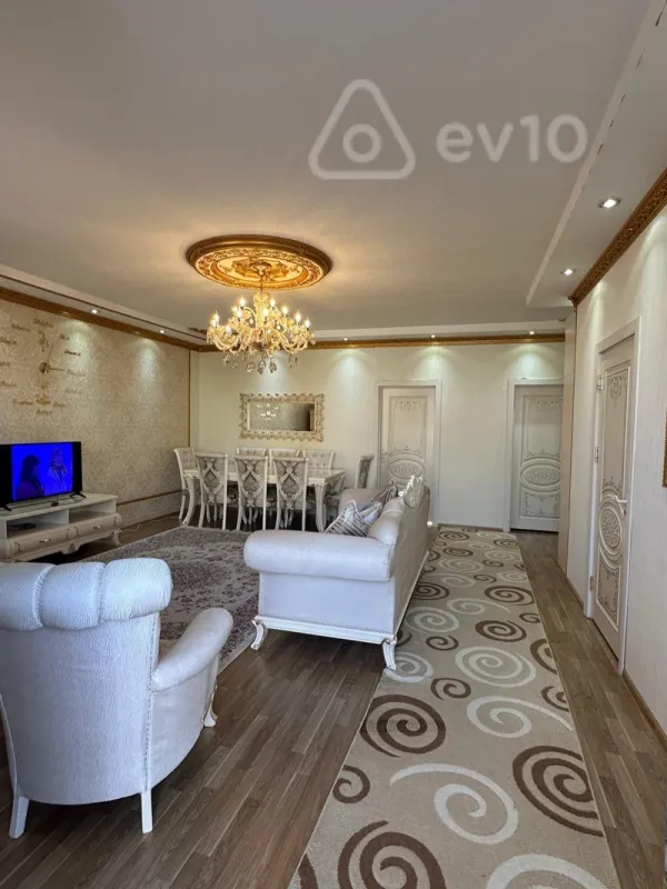 Satılır 3 otaqlı həyət evi 120 m²