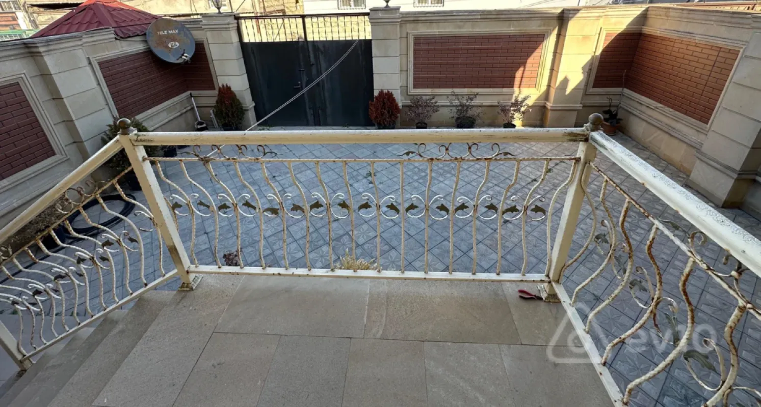 Satılır 3 otaqlı həyət evi 120 m²