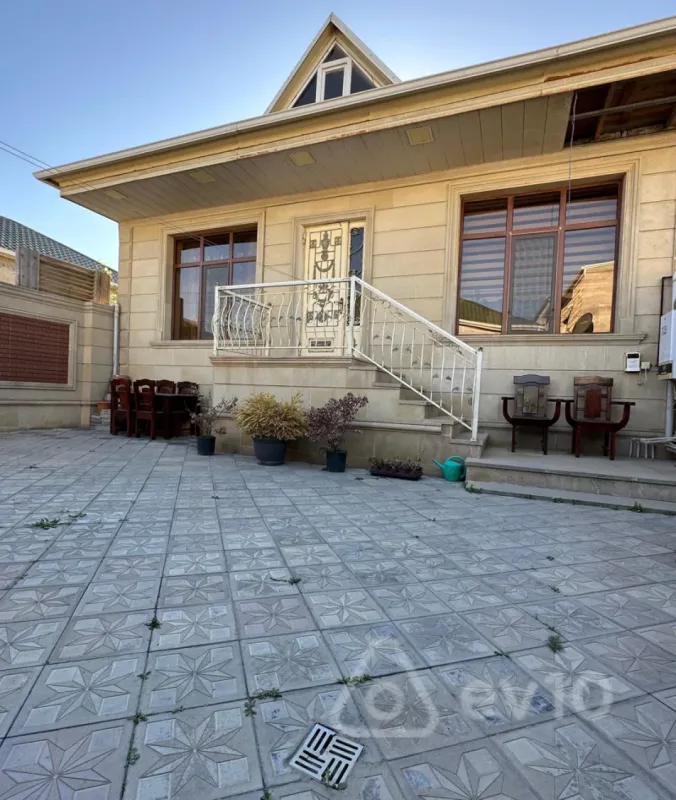 Satılır 3 otaqlı həyət evi 120 m²