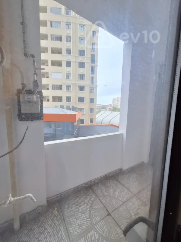 Satılır 4 otaqlı yeni tikili 215 m²