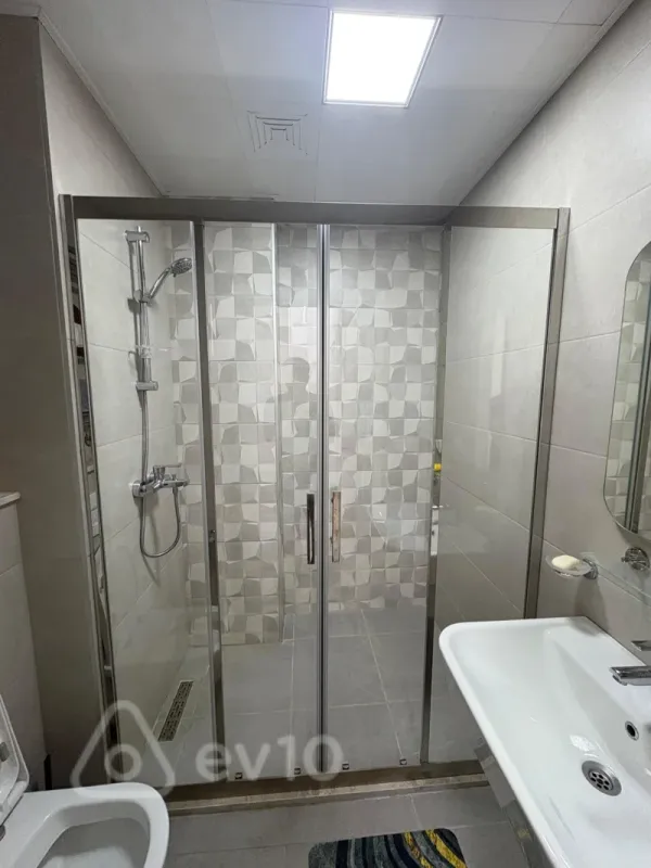 Kirayə verilir 2 otaqlı yeni tikili 62 m²