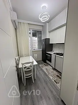 Kirayə verilir 2 otaqlı yeni tikili 62 m²
