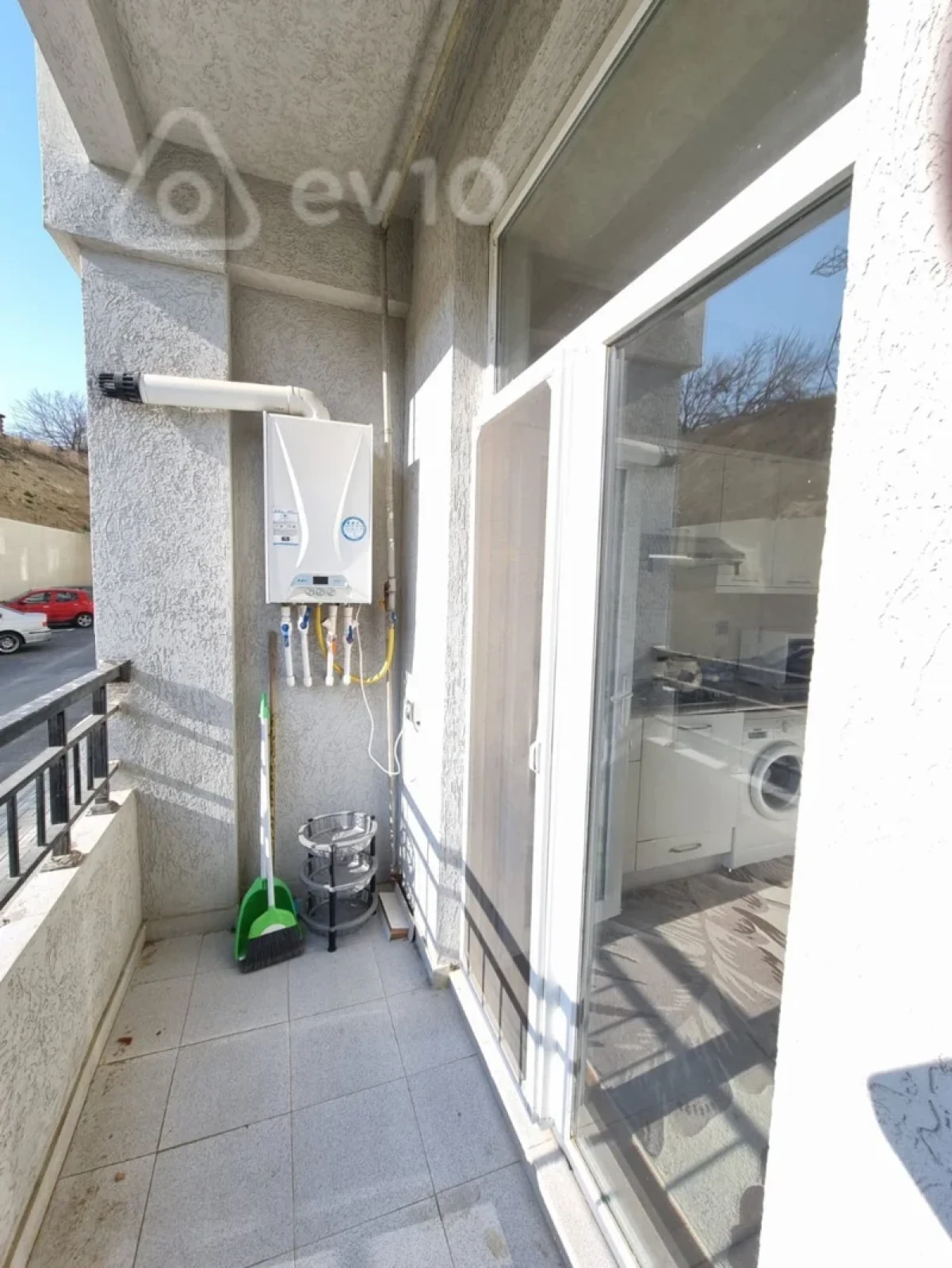 Kirayə verilir 2 otaqlı yeni tikili 65 m²