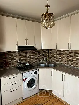 Kirayə verilir 3 otaqlı köhnə tikili 70 m²