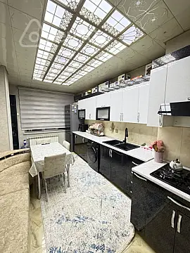 Satılır 2 otaqlı yeni tikili 78 m²