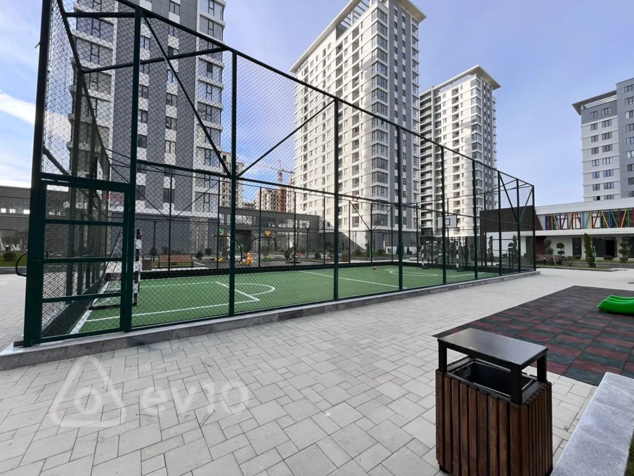 Satılır 3 otaqlı yeni tikili 80 m²