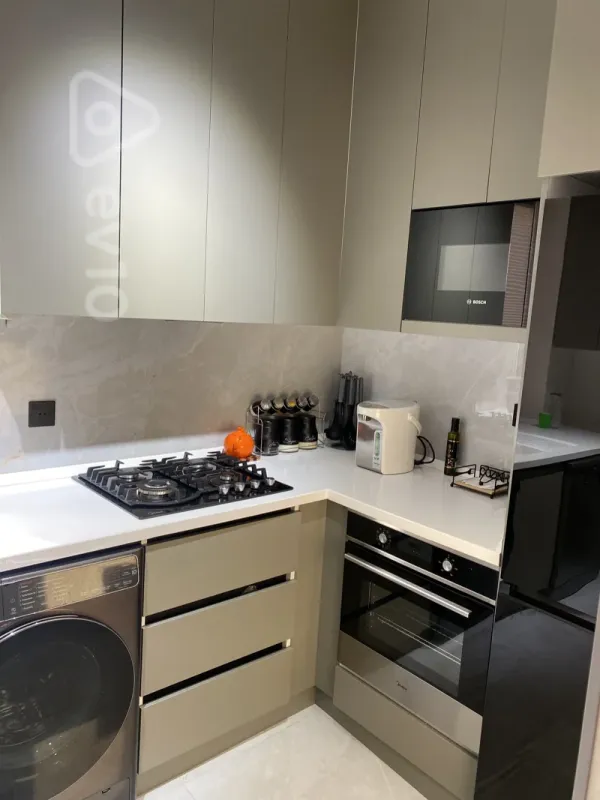 Satılır 3 otaqlı yeni tikili 80 m²