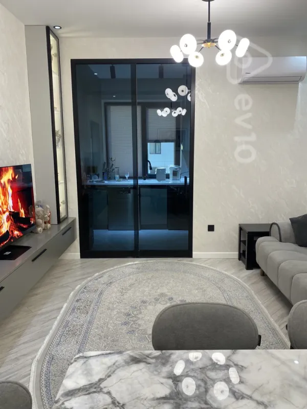 Satılır 3 otaqlı yeni tikili 80 m²