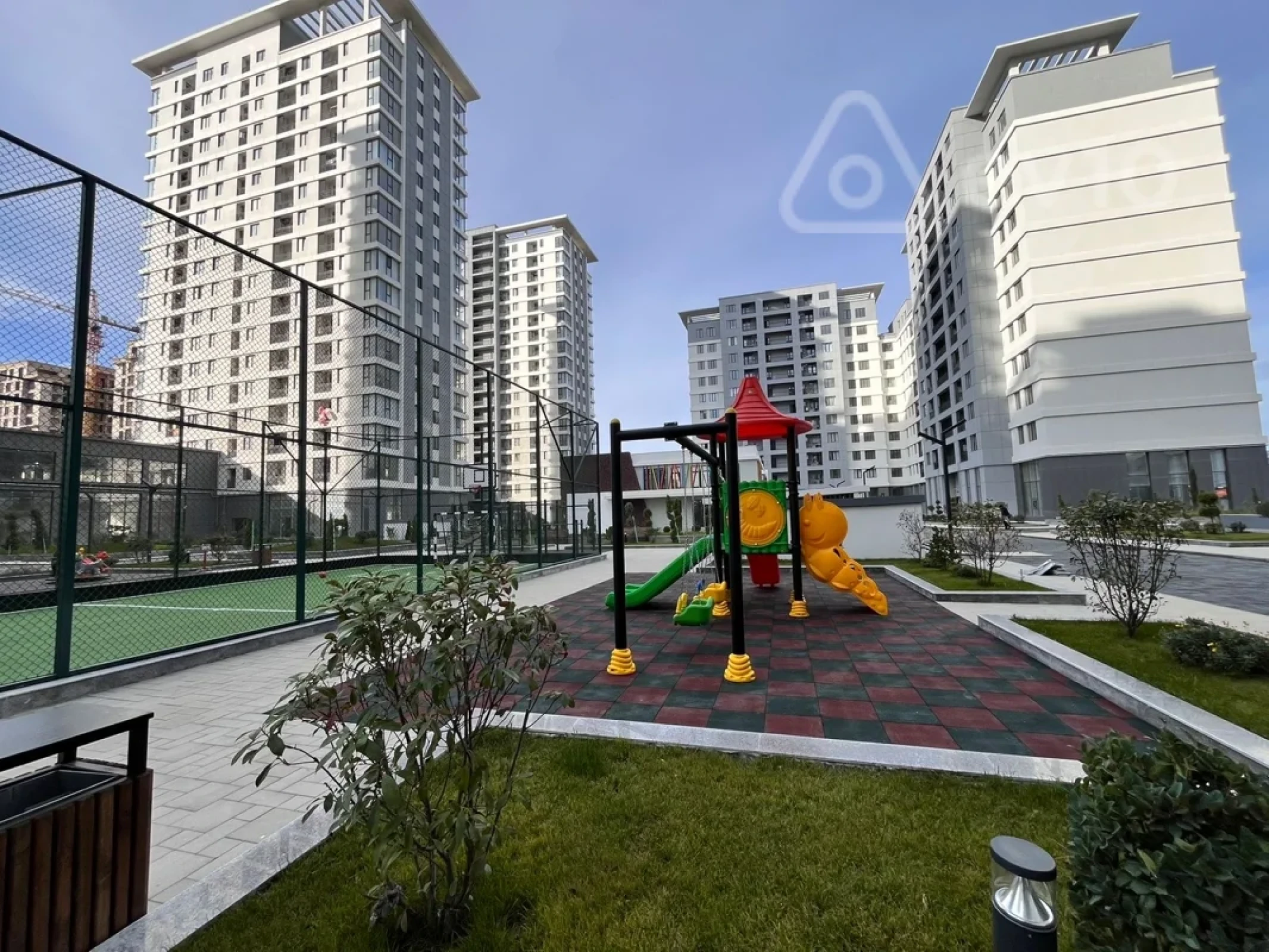 Satılır 3 otaqlı yeni tikili 80 m²