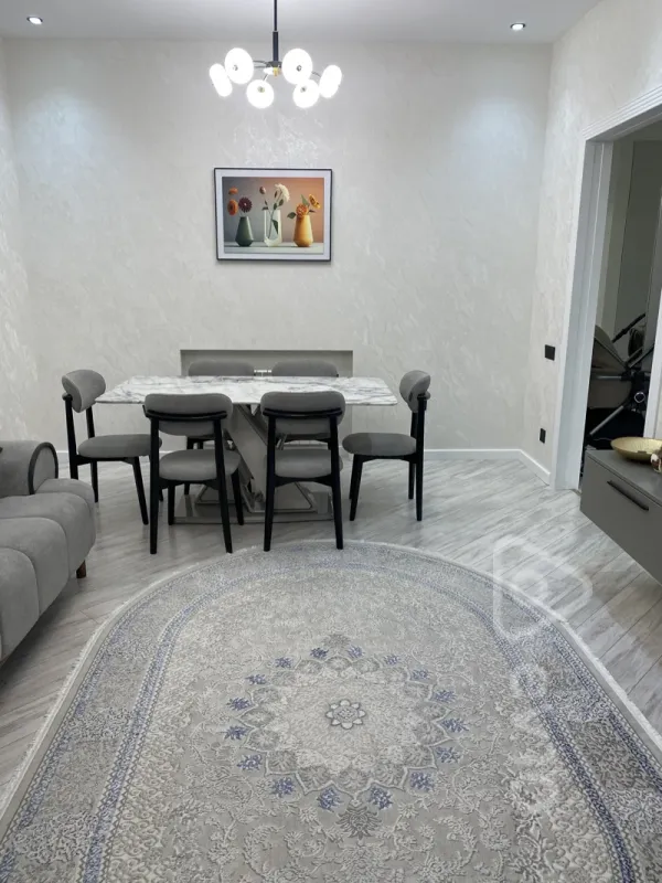 Satılır 3 otaqlı yeni tikili 80 m²