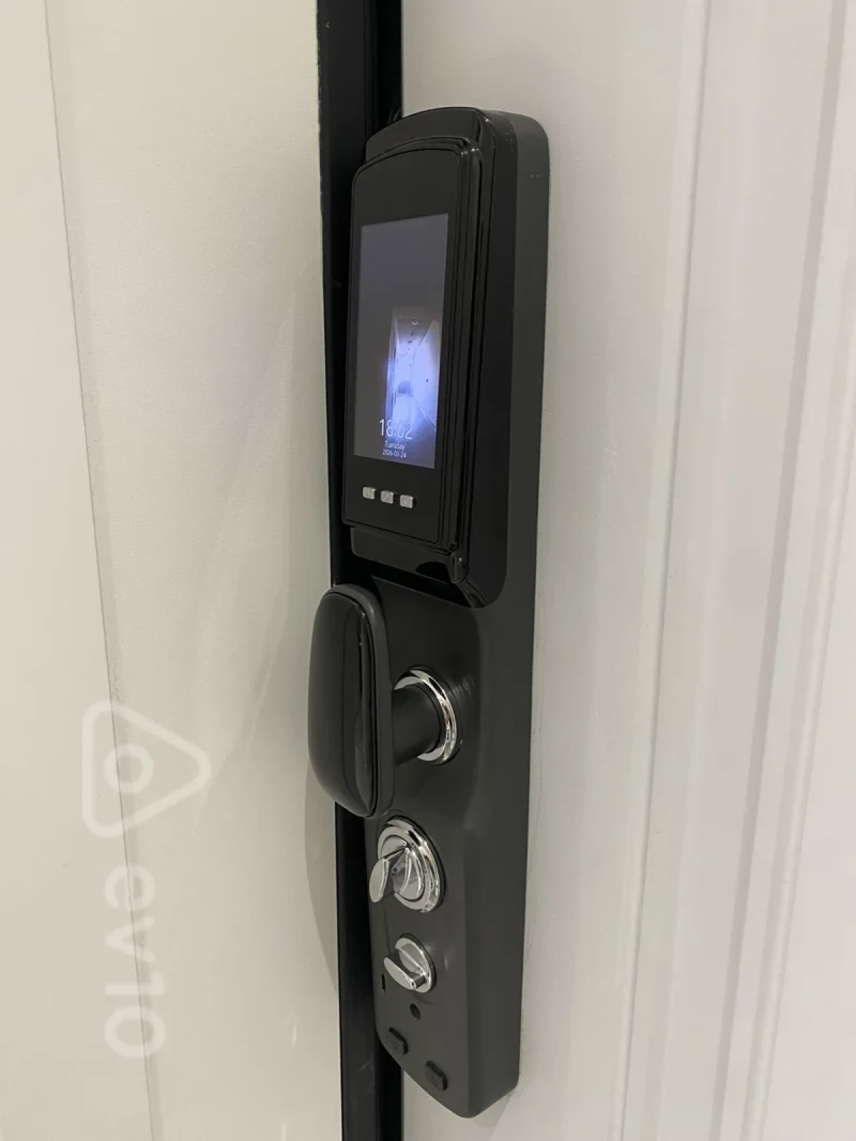 Satılır 3 otaqlı yeni tikili 80 m²