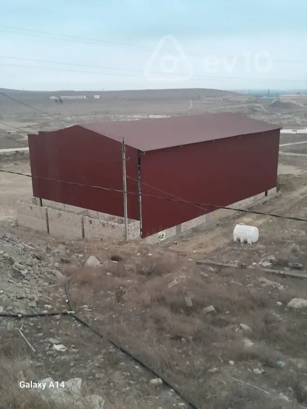 Satılır mənzil 600 m²