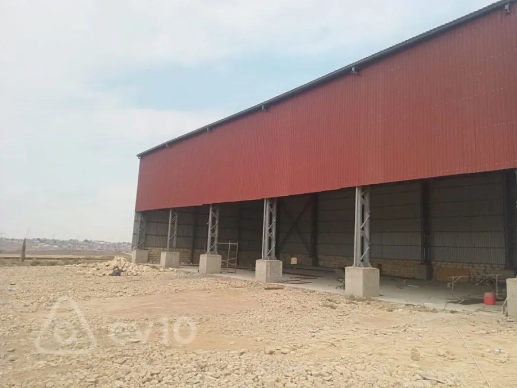 Satılır mənzil 600 m²