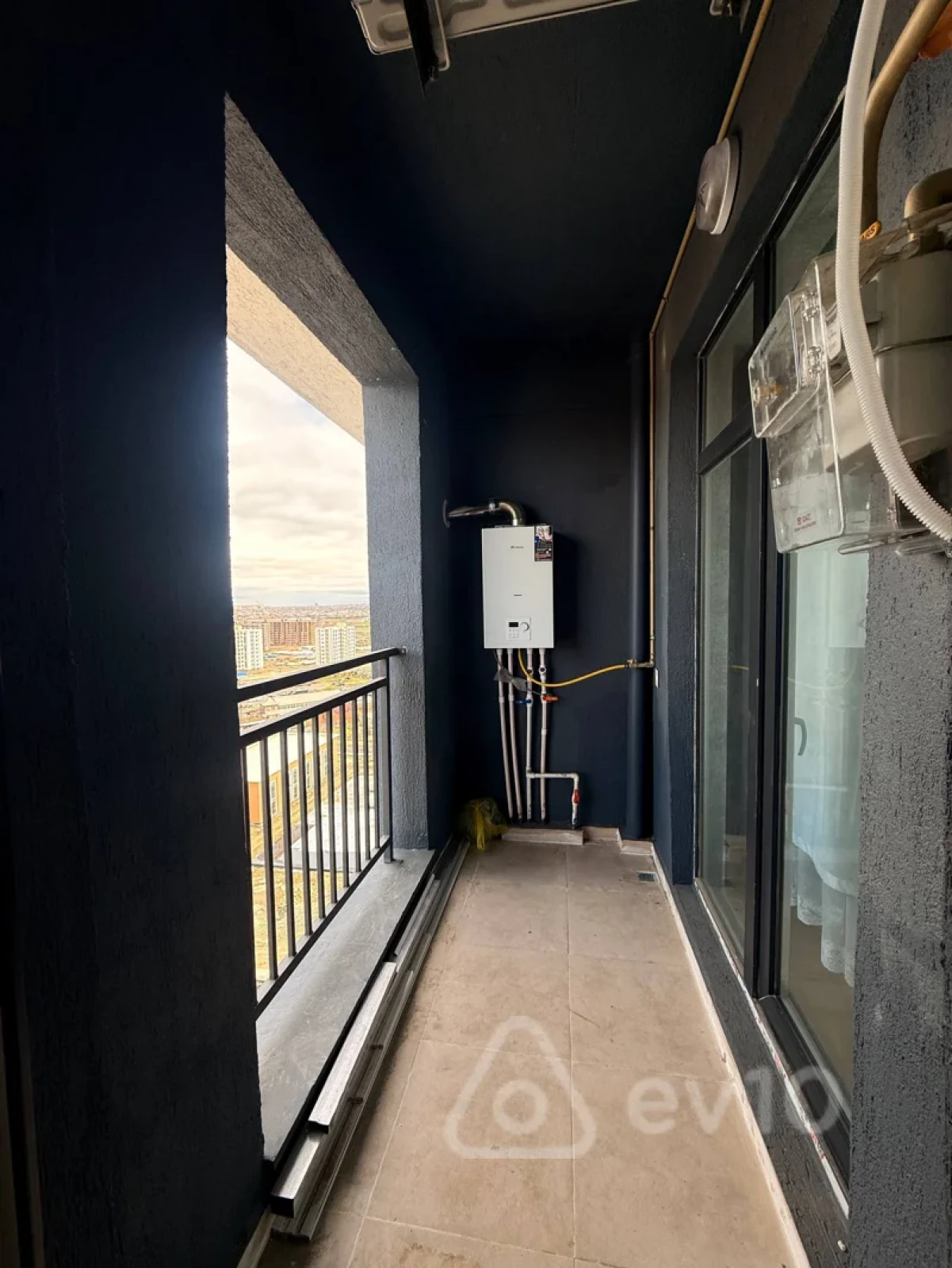 Kirayə verilir 2 otaqlı yeni tikili 65 m²