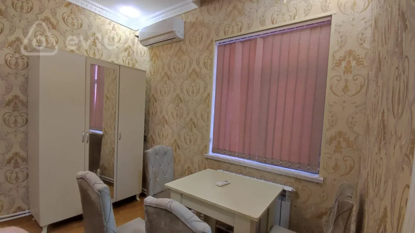 Kirayə verilir 1 otaqlı həyət evi 25 m²