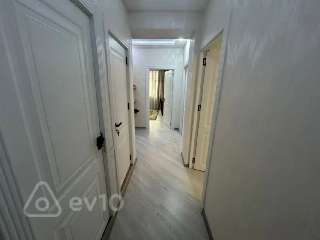 Satılır 3 otaqlı yeni tikili 112 m²