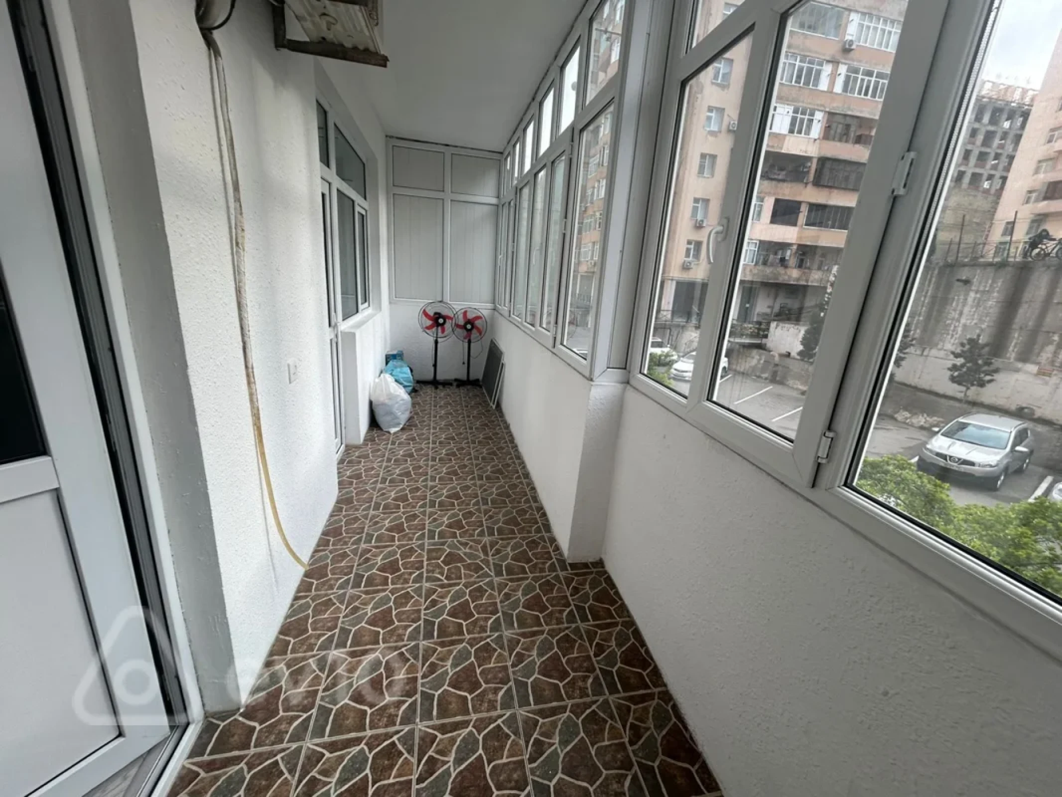 Satılır 3 otaqlı yeni tikili 112 m²
