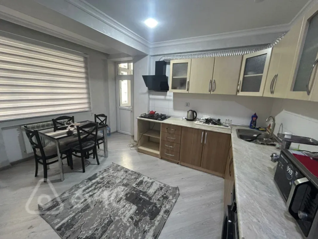 Satılır 3 otaqlı yeni tikili 112 m²