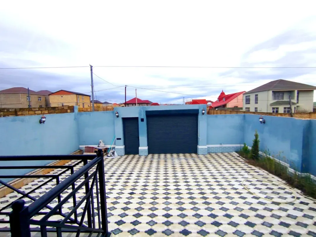 Satılır 4 otaqlı həyət evi 120 m²
