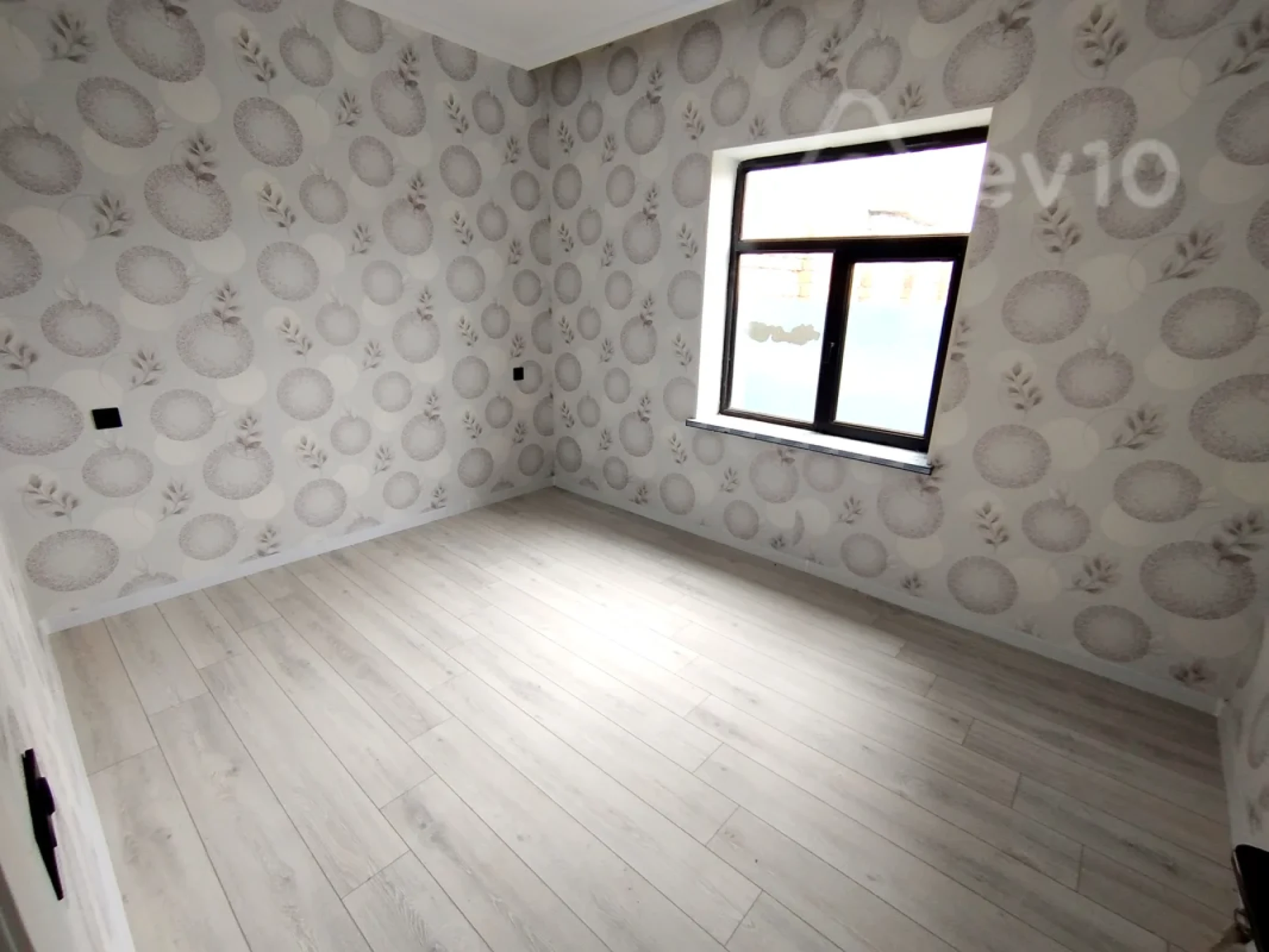 Satılır 4 otaqlı həyət evi 120 m²