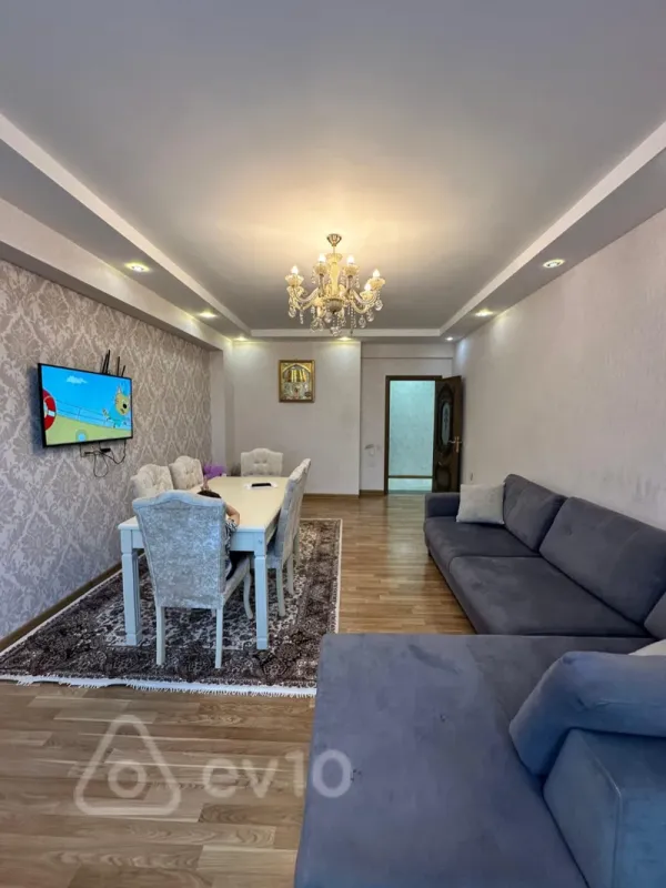 Satılır 3 otaqlı yeni tikili 115 m²