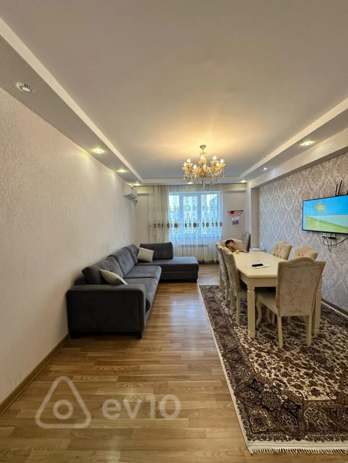 Satılır 3 otaqlı yeni tikili 115 m²