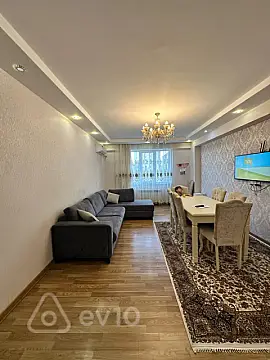 Satılır 3 otaqlı yeni tikili 115 m²