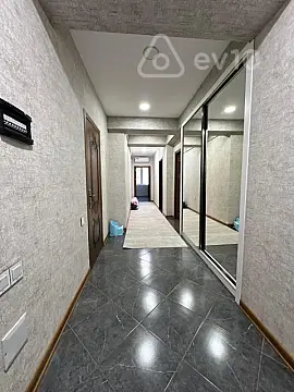 Satılır 3 otaqlı yeni tikili 115 m²