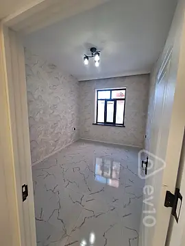Satılır 4 otaqlı həyət evi 130 m²