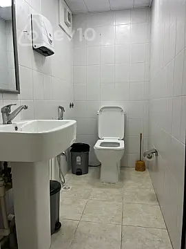 Kirayə verilir 3 otaqlı ofis 125 m²