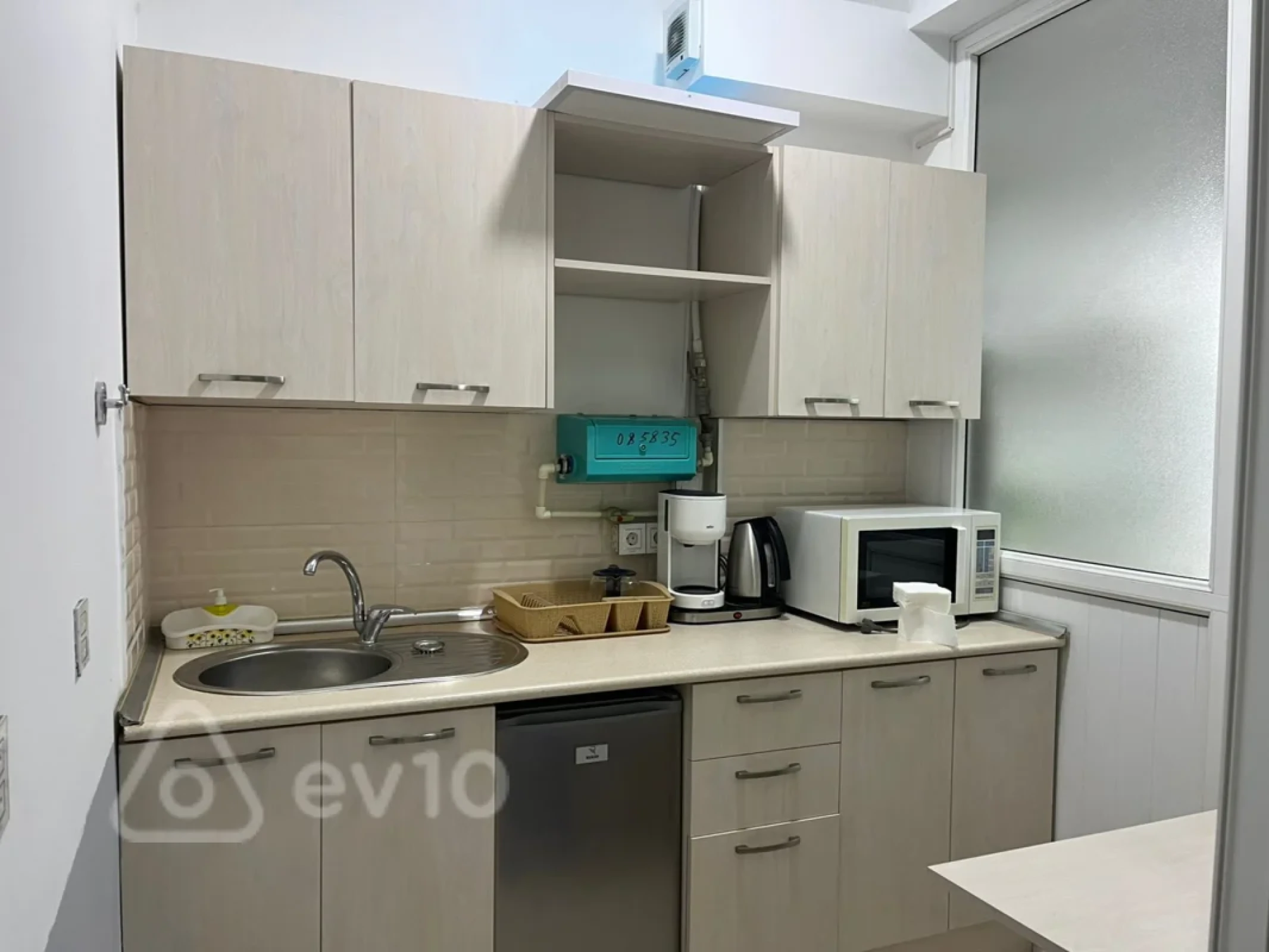 Kirayə verilir 3 otaqlı ofis 125 m²