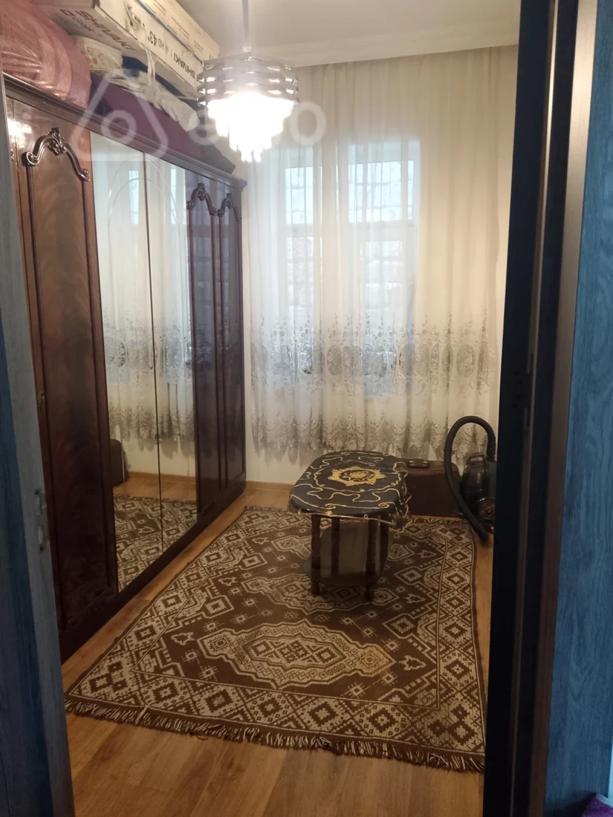 Satılır 3 otaqlı köhnə tikili 100 m²