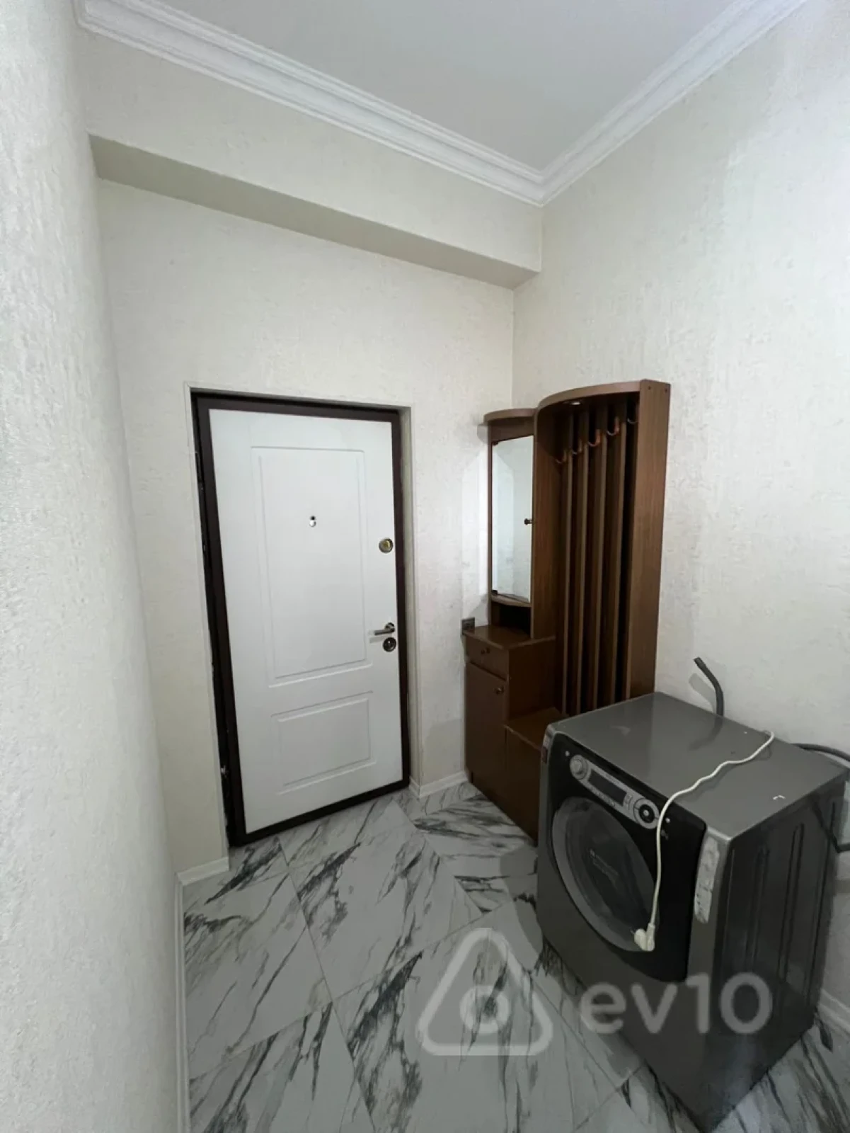 Kirayə verilir 2 otaqlı yeni tikili 60 m²