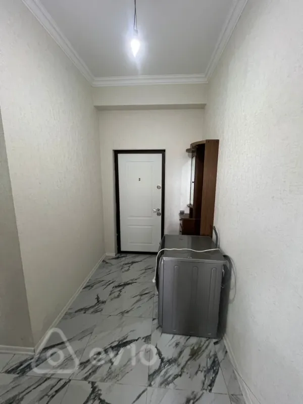 Kirayə verilir 2 otaqlı yeni tikili 60 m²