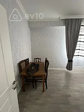Kirayə verilir 2 otaqlı yeni tikili 60 m²