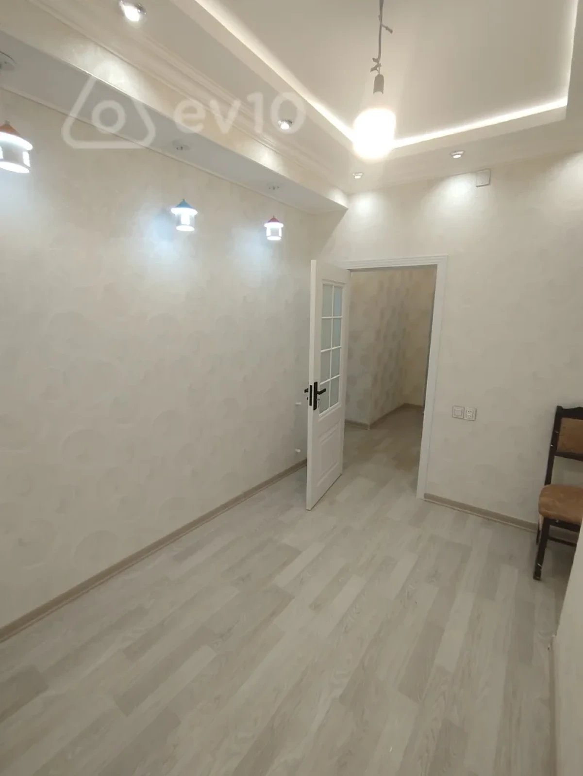 Satılır 3 otaqlı yeni tikili 65 m²
