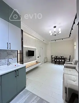 Kirayə verilir 2 otaqlı yeni tikili 55 m²