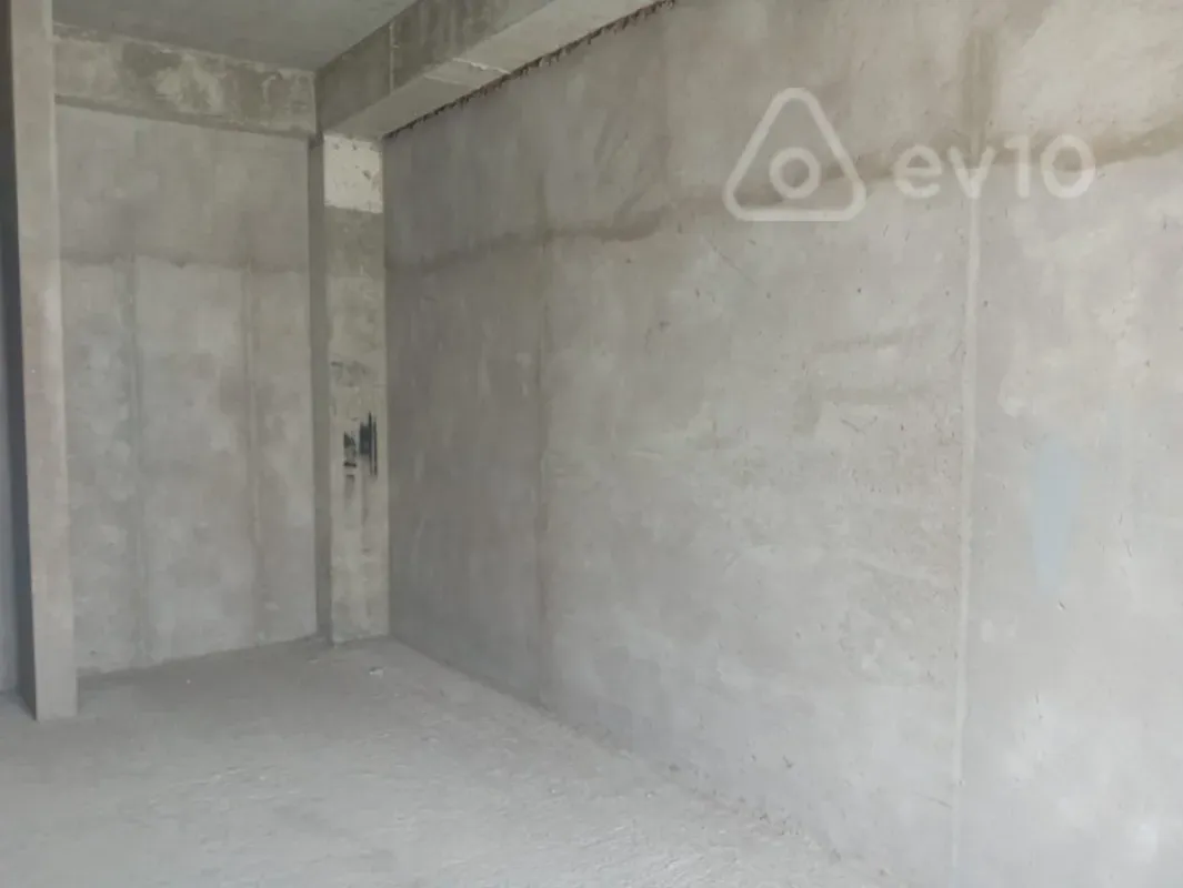 Kirayə verilir 4 otaqlı ofis 170 m²