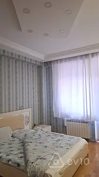 Satılır 3 otaqlı yeni tikili 105 m²