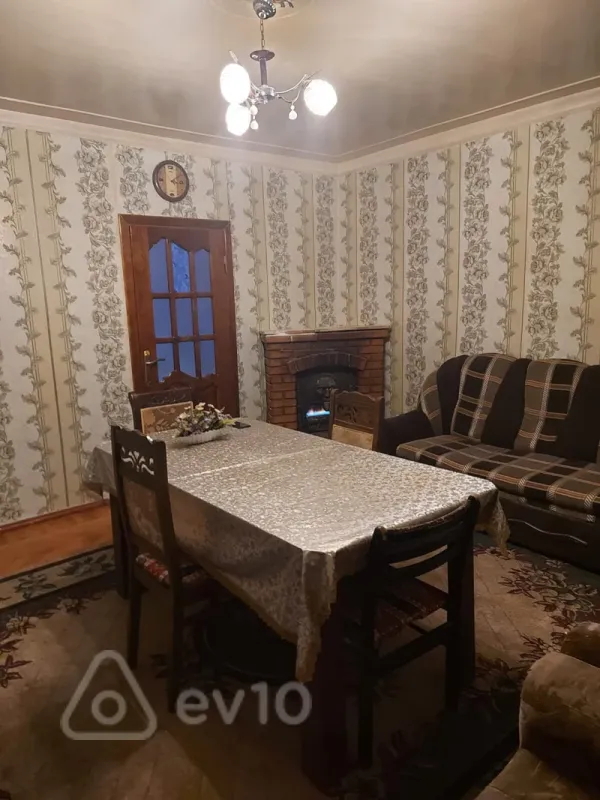 Kirayə verilir 2 otaqlı yeni tikili 50 m²