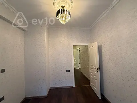 Kirayə verilir 2 otaqlı yeni tikili 48 m²