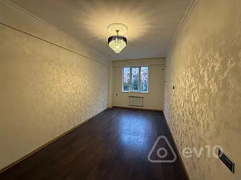 Kirayə verilir 2 otaqlı yeni tikili 48 m²