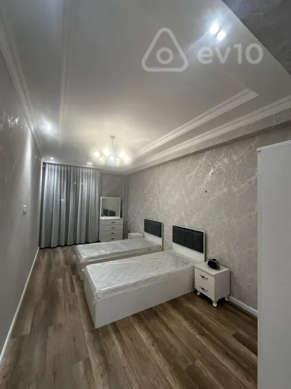 Kirayə verilir 3 otaqlı yeni tikili 115 m²