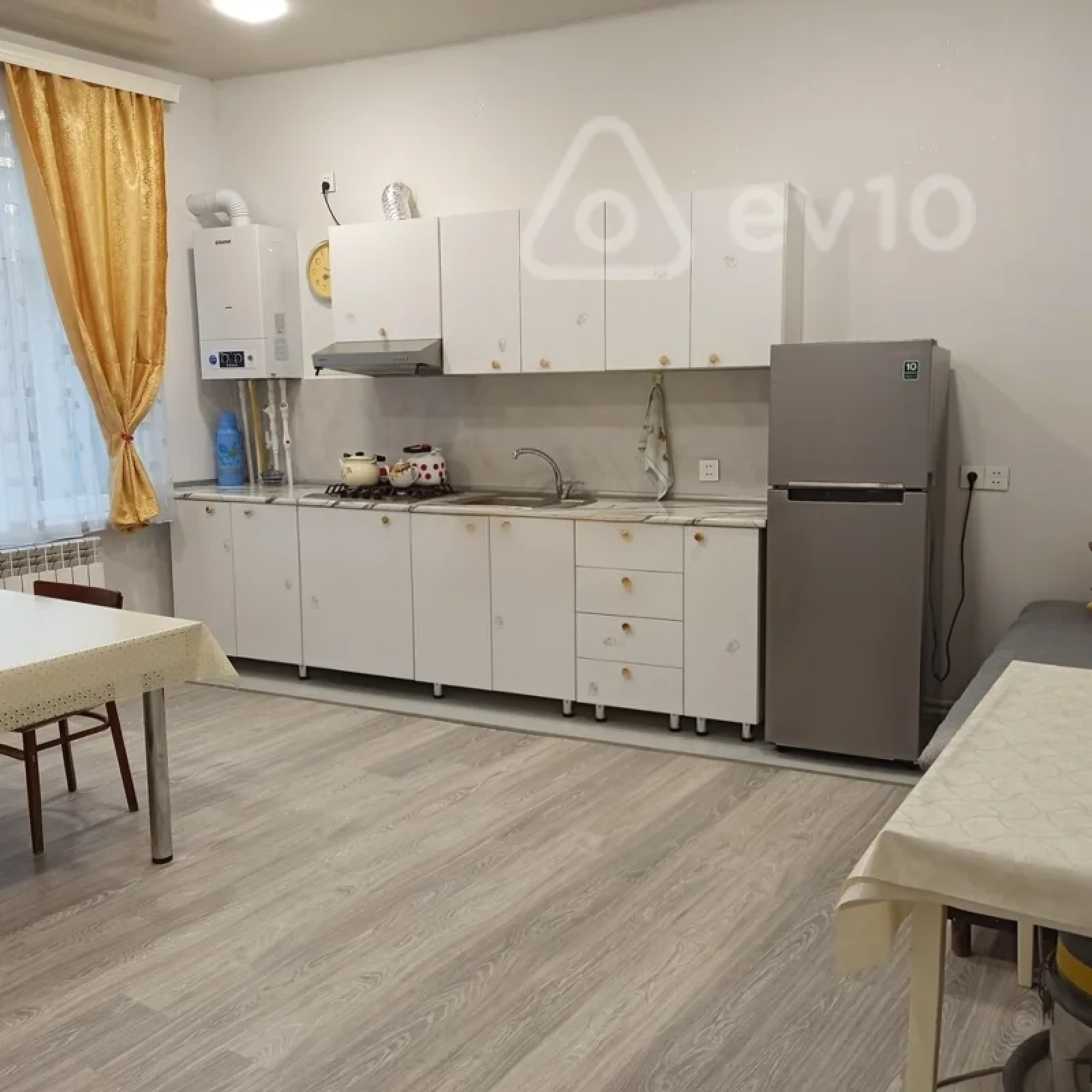 Kirayə verilir 2 otaqlı yeni tikili 45 m²