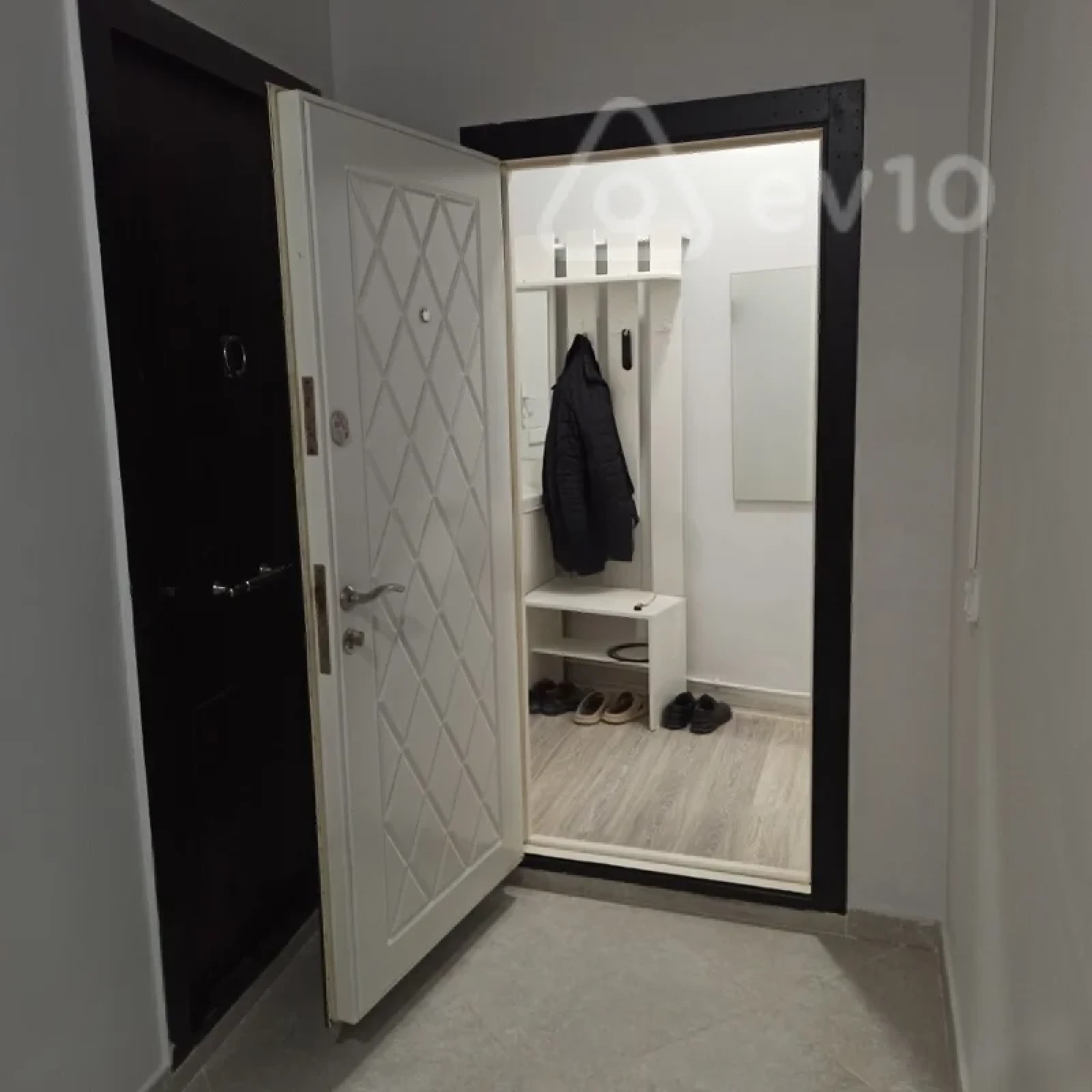 Kirayə verilir 2 otaqlı yeni tikili 45 m²