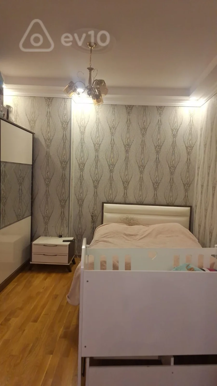 Satılır 3 otaqlı yeni tikili 105 m²