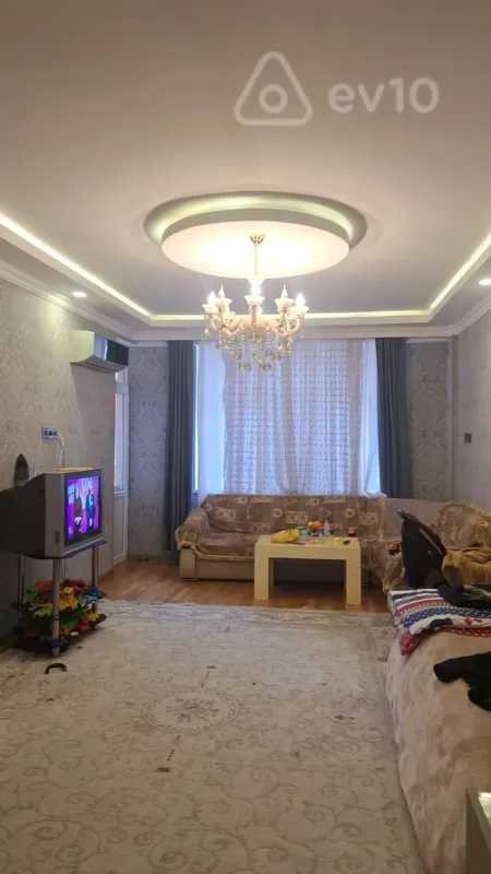Satılır 3 otaqlı yeni tikili 105 m²